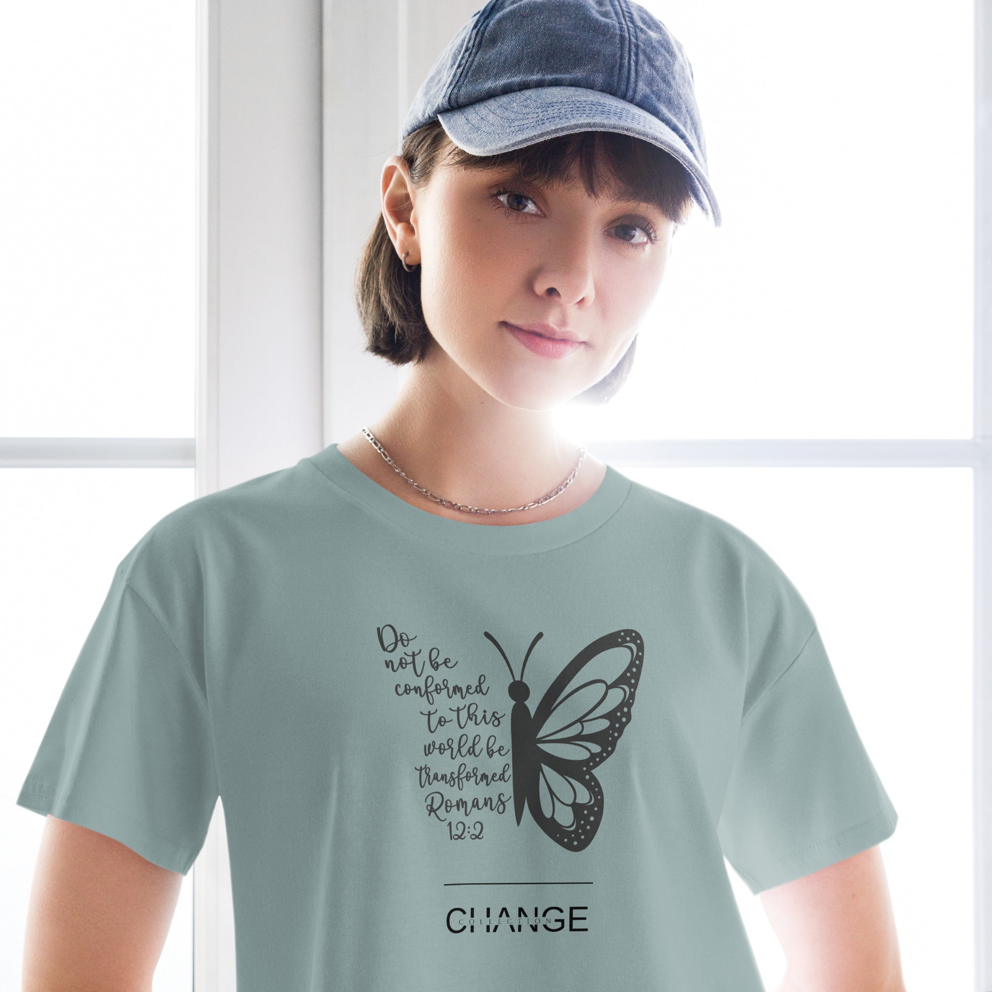 Do not be conformed (butterfly) Women's crop top – Change Collection